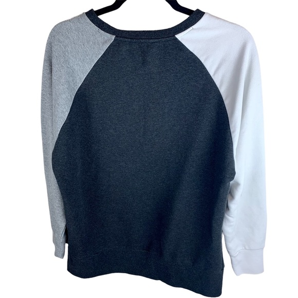 Nike Dri-Fit Swoosh Training Sweatshirt Pullover Grey White Small - Picture 10 of 11